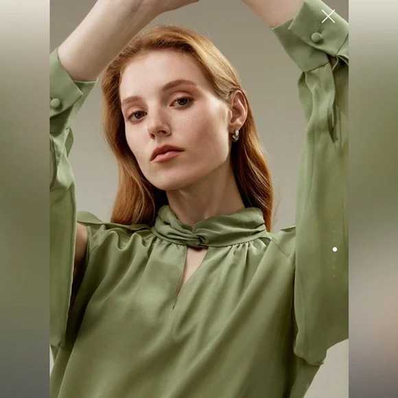 LilySilk Side Slit Lantern Sleeve Silk Blouse in Pistachio - Picture 3 of 9